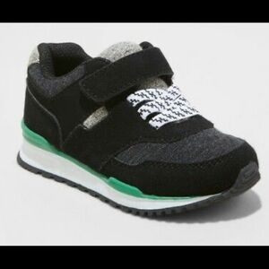 Cat & Jack Toddler Hook & Loop Jogger Sneakers Run